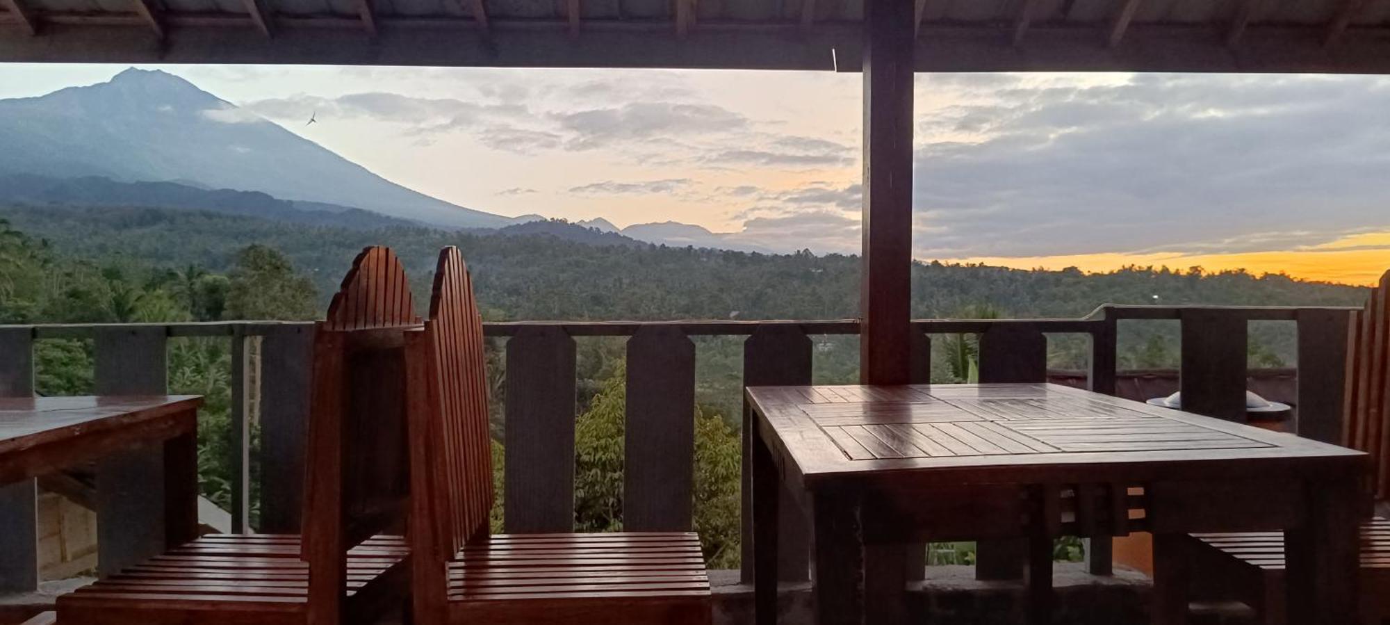 Tetebatu Terrace Homestay Eksteriør billede