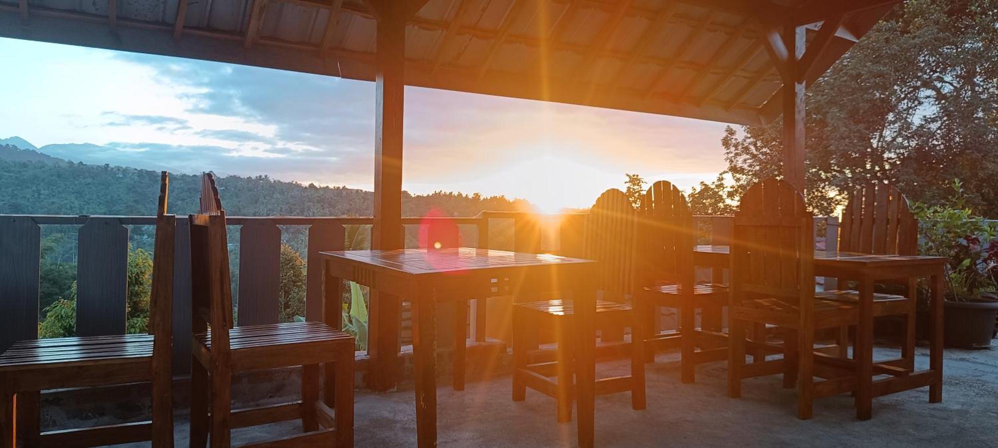 Tetebatu Terrace Homestay Eksteriør billede