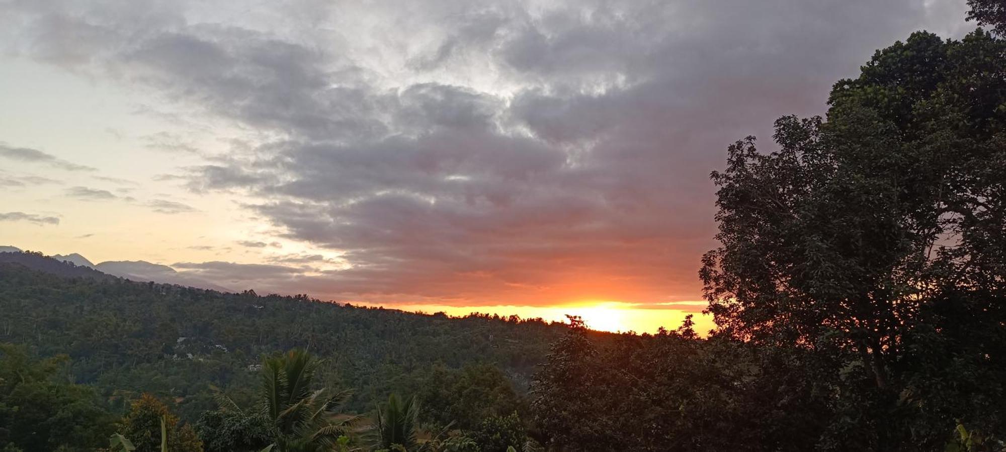 Tetebatu Terrace Homestay Eksteriør billede